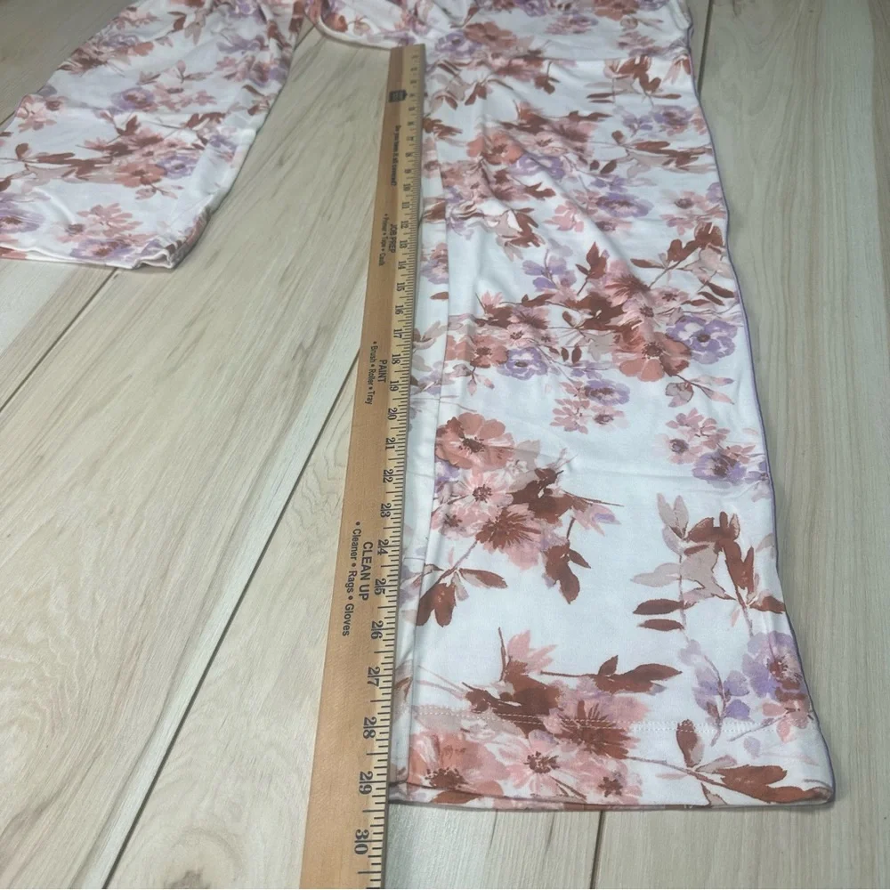 Karen Neuburger Women's Pajama Set‎ RLK0336 Natural Floral 2PC NWT Size Small